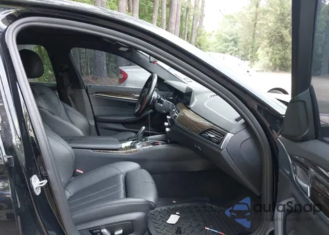 2018 BMW 530I z USA, uszkodzony, nr VIN WBAJA5C58JWA36572